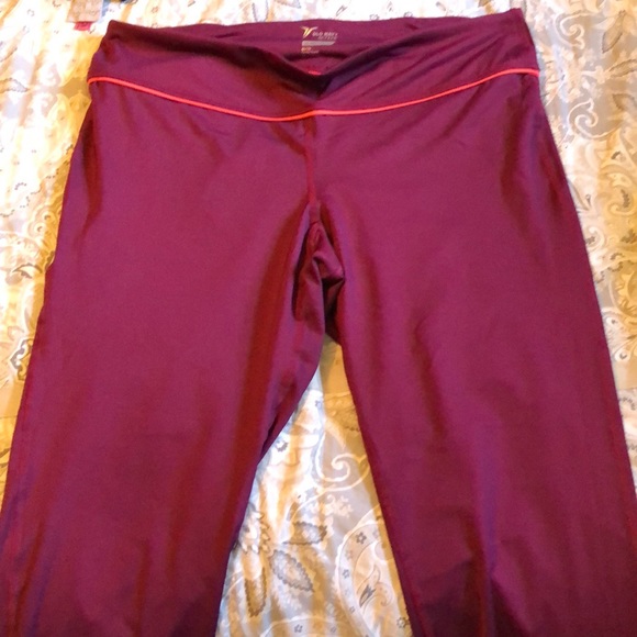 Old Navy active leggings - Picture 1 of 4